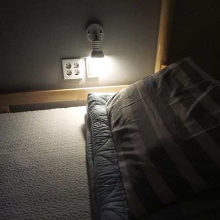 Lifeguesthouse Tongyeong Exterior photo