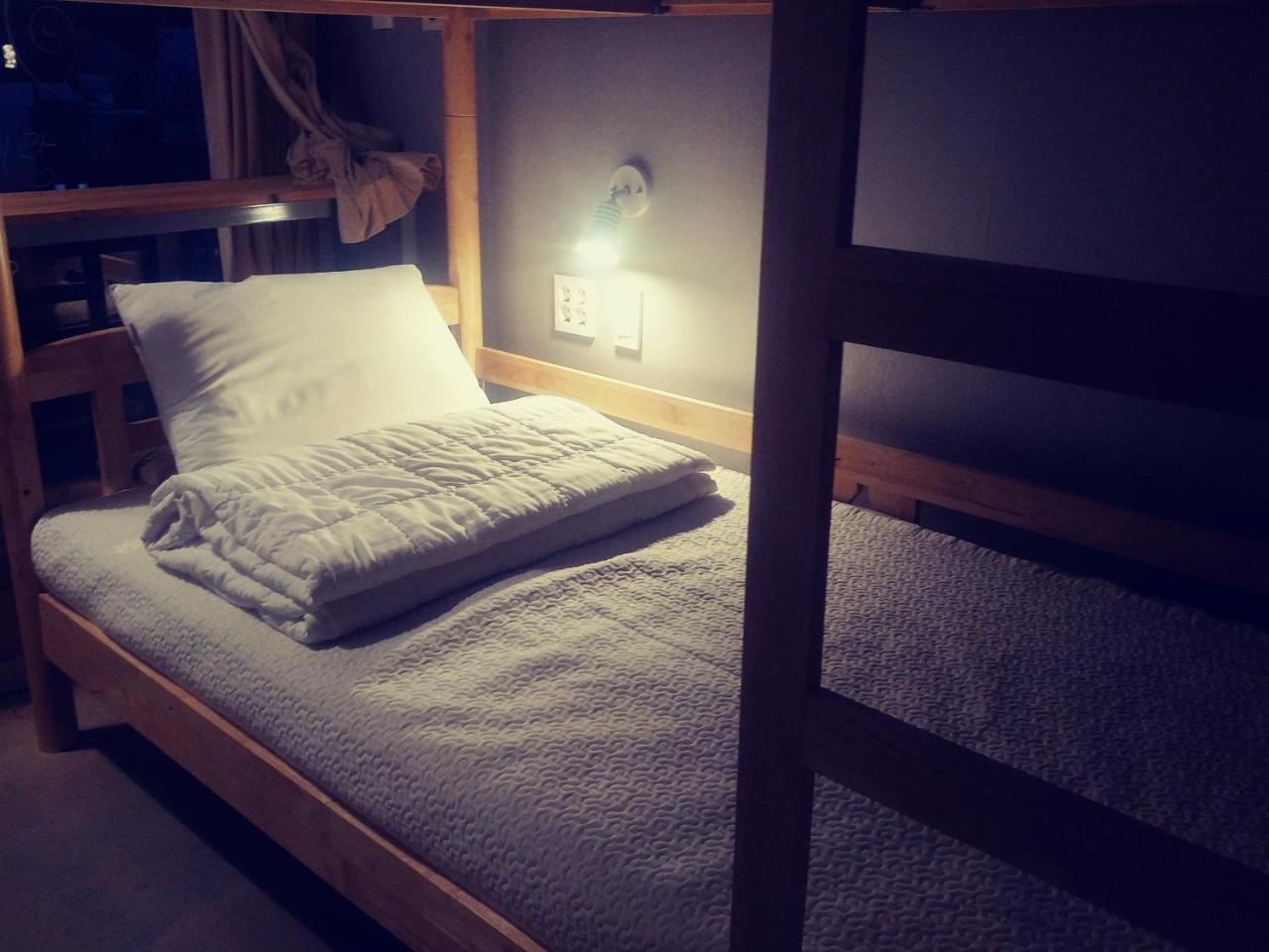 Lifeguesthouse Tongyeong Exterior photo